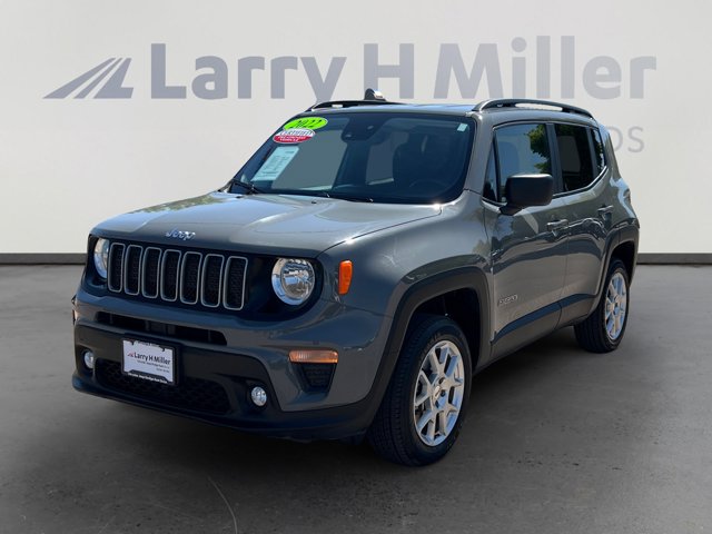 2022 Jeep Renegade Latitude 4X4! FACTORY CERTIFIED WARRANTY
