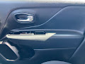 2022 Jeep Renegade Latitude 4X4! FACTORY CERTIFIED WARRANTY