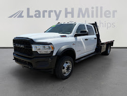 2022 RAM 5500 Chassis Cab Tradesman 4X4! FLAT BED!
