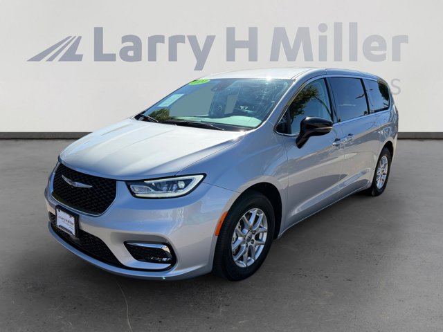 2024 Chrysler Pacifica Touring L FACTORY CERTIFIED WARRANTY!