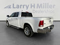 2018 RAM 1500 Laramie 4X4! LOADED! LOW LOW MILES!