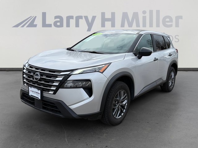 2024 Nissan Rogue S AWD! FUEL SAVER!