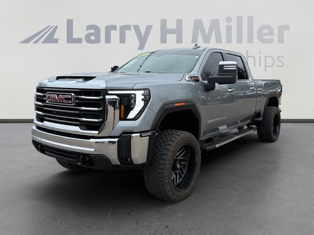 2024 GMC Sierra 2500HD SLT 4WD! LOADED! LOW MILES!