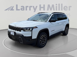 2026 Jeep Cherokee Laredo