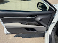 2023 Toyota Camry Hybrid XLE