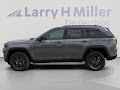 2027 Jeep Grand Cherokee Laredo Altitude